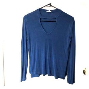 Long sleeve blue blouse